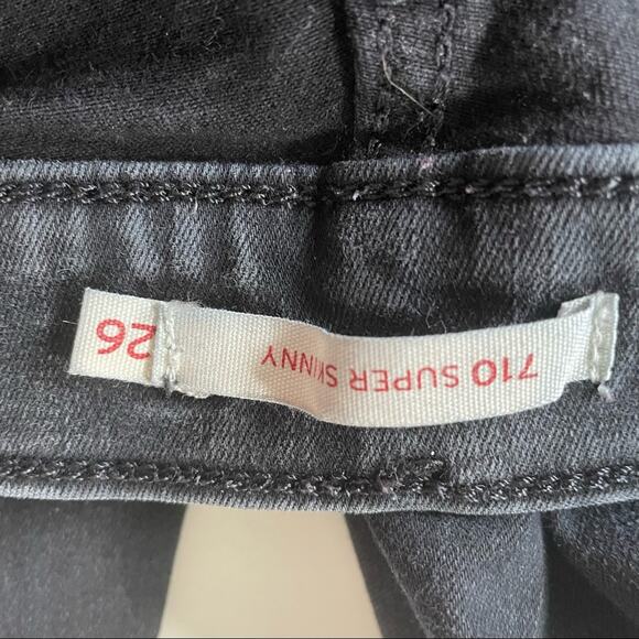 Levi's 710 Super Skinny Jeans Legging Distressed Black Gray 26 EUC - Picture 4 of 11